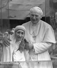 La Madre Teresa y Juan Pablo II